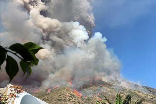 Wybuch Wulkanu Stromboli, Włochy, źródło: Twitter